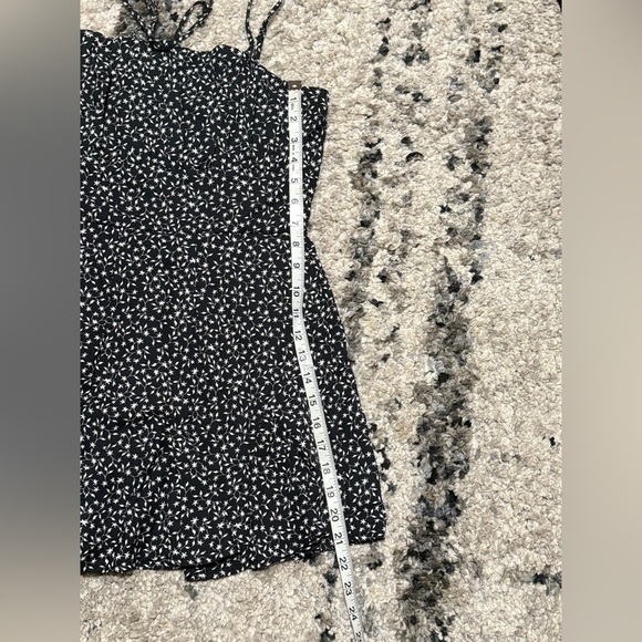 Trixxi Monochrome Floral JumpDress/Skort - Picture 6 of 9